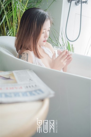 电竞平台_玉台体十二首(图3) 电竞直播